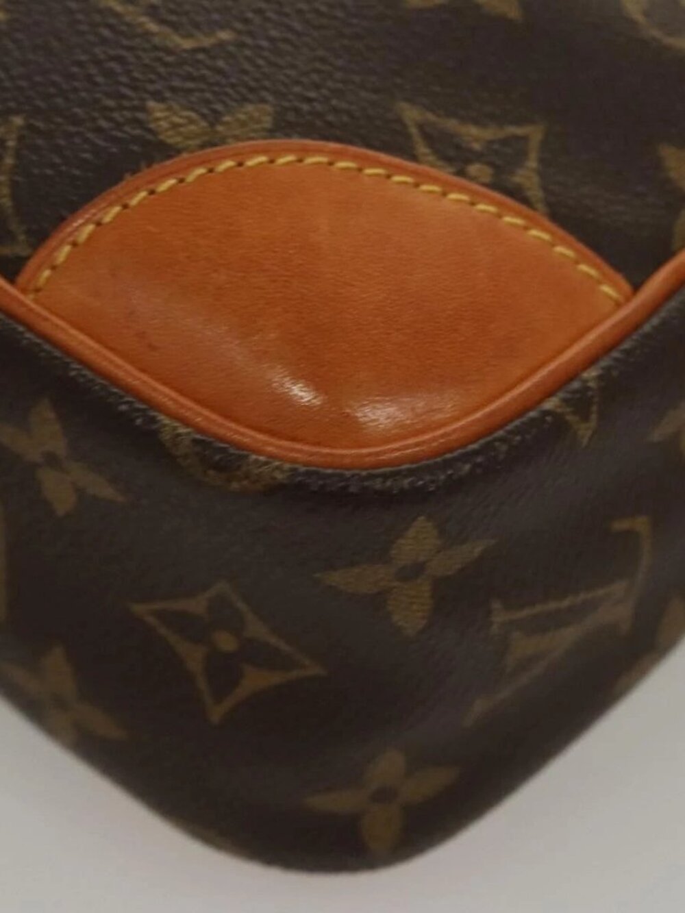 LOUIS VUITTON Monogram Compiegne 28 Clutch Bag M51845 LV Auth 119755 - Picture 3 of 16